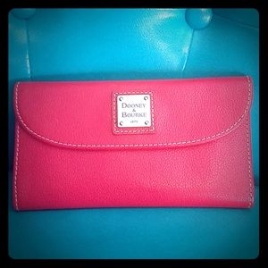 Dooney and Bourke wallet